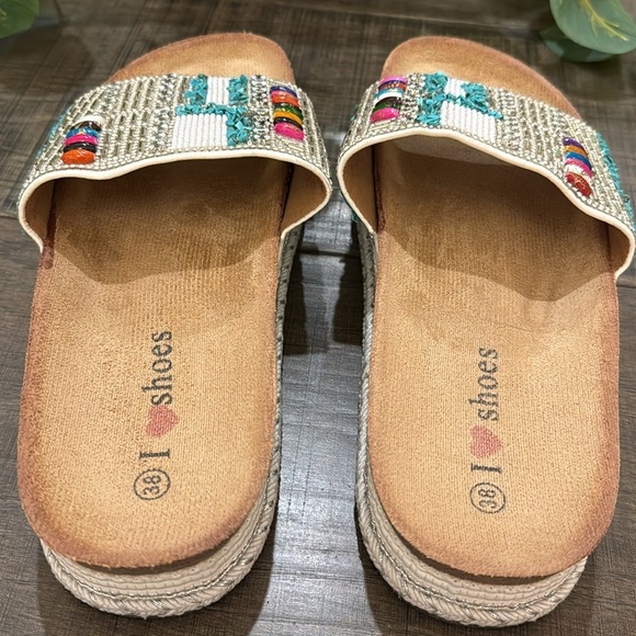 EMBELLISHED MULES SIZE 8 (38) - Picture 15 of 17